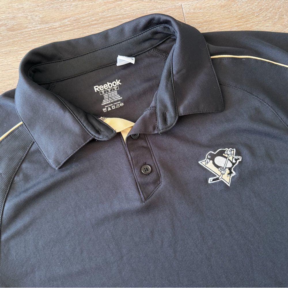 Reebok Pittsburgh Penguins NHL Polo Shirt Black Gold Mens Medium Logo - Picture 8 of 10